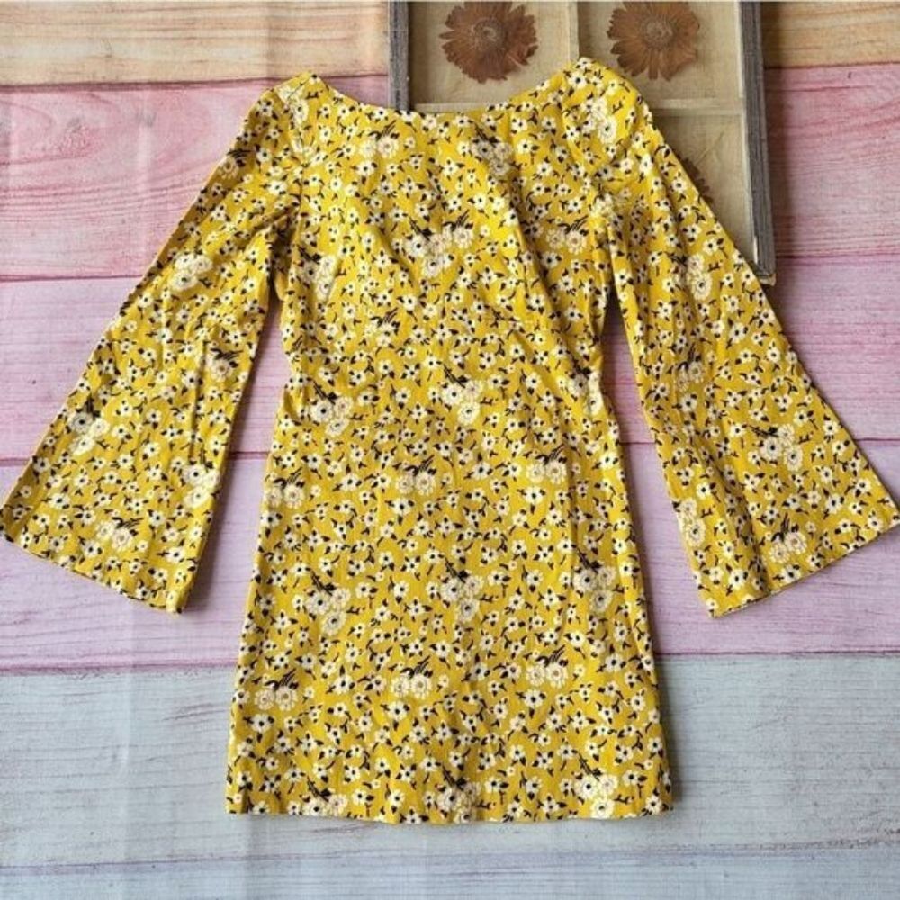 Zara Yellow Floral Bell Sleeve Mini Dress Small Mod Retro Colorful Summer